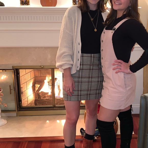 H&M Plaid Skirt - Picture 4 of 6